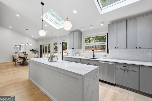 4260 Loch Highland Parkway NE, Roswell, GA 30075