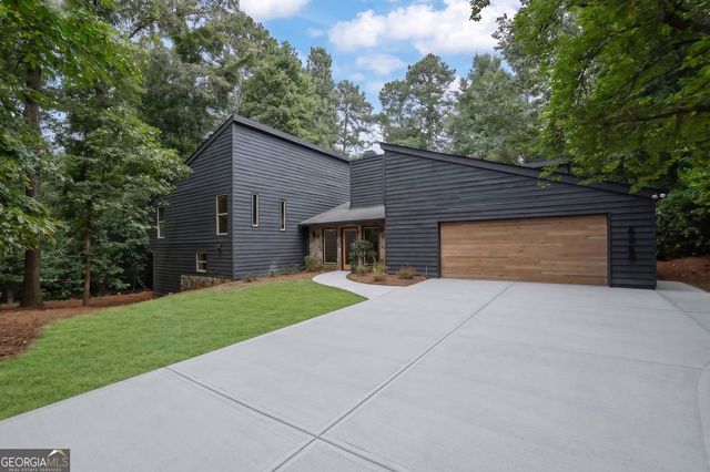 4260 Loch Highland Parkway NE, Roswell, GA 30075