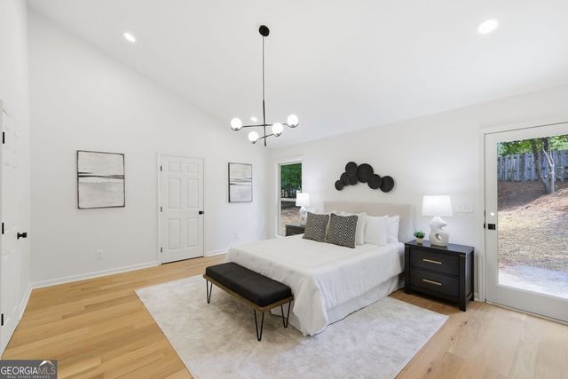 4260 Loch Highland Parkway NE, Roswell, GA 30075