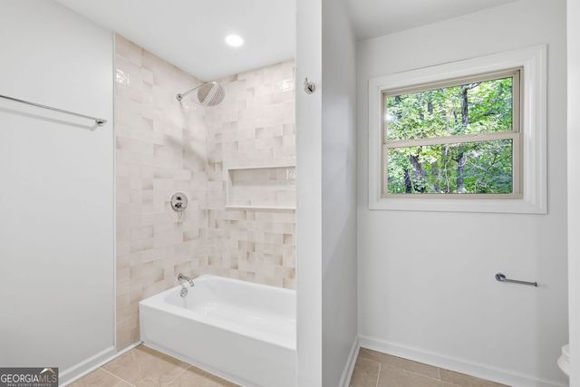 4260 Loch Highland Parkway NE, Roswell, GA 30075