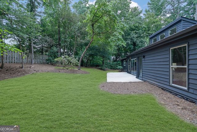 4260 Loch Highland Parkway NE, Roswell, GA 30075