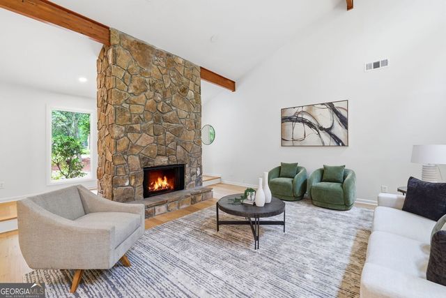 4260 Loch Highland Parkway NE, Roswell, GA 30075