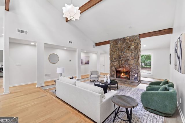 4260 Loch Highland Parkway NE, Roswell, GA 30075