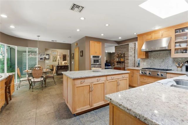 4956 Hood Drive, Woodland Hills, CA 91364