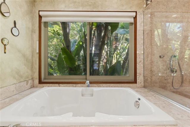 4956 Hood Drive, Woodland Hills, CA 91364