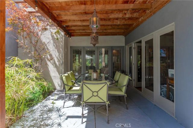 4956 Hood Drive, Woodland Hills, CA 91364