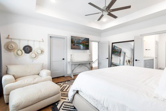 846 Wakefield Drive B, Houston, TX 77018