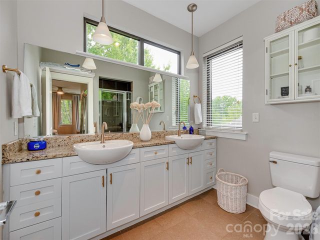 712 N Alexander Street, Charlotte, NC 28202