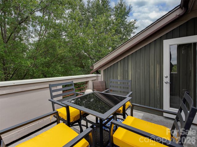 712 N Alexander Street, Charlotte, NC 28202