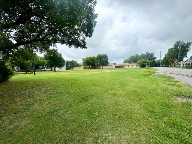 201 Dawson Street, Mansfield, TX 76063