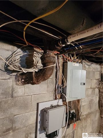 121 Winona Road, Elma, NY 14059