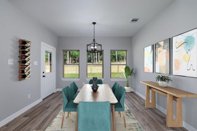 364 Dahlia Road, Huntsville, TX 77320