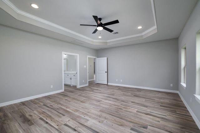 364 Dahlia Road, Huntsville, TX 77320