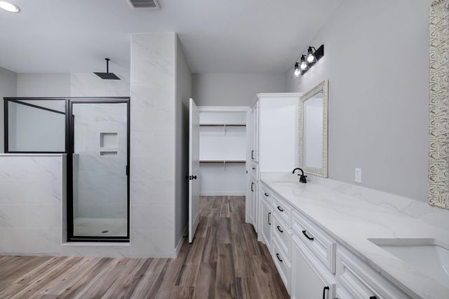 364 Dahlia Road, Huntsville, TX 77320