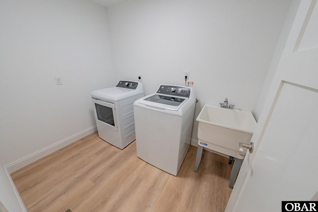 Image 21 of property listing at 27229 Hattie Creef Landing Crt Lot 3, Salvo, NC 27972