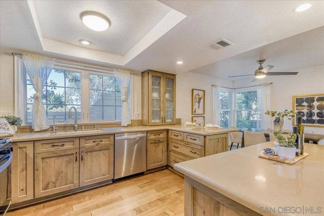 3504 Woodland Way, Carlsbad, CA 92008