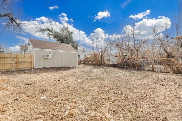 1259 N Terrace Dr, Wichita, KS 67208