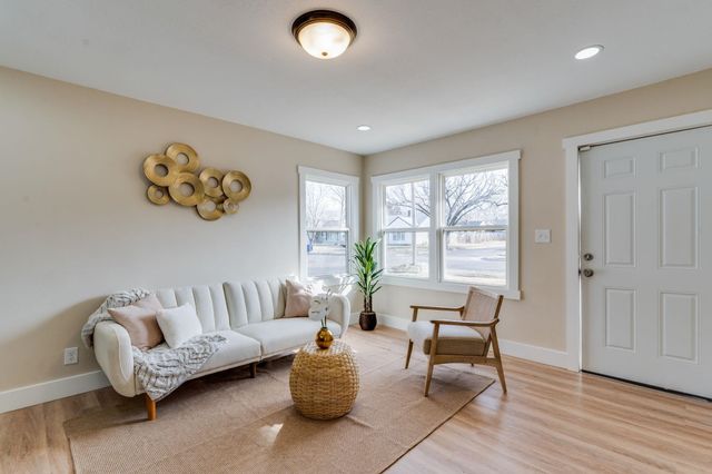 1259 N Terrace Dr, Wichita, KS 67208