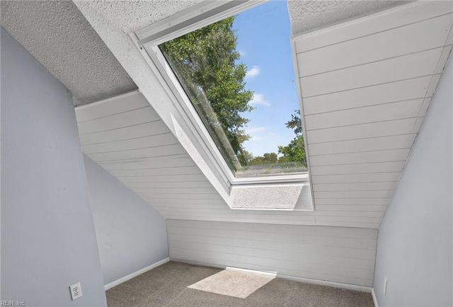 4996 Rugby RD, Virginia Beach, VA 23464