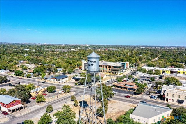 1702 Wagon Gap Drive, Round Rock, TX 78681