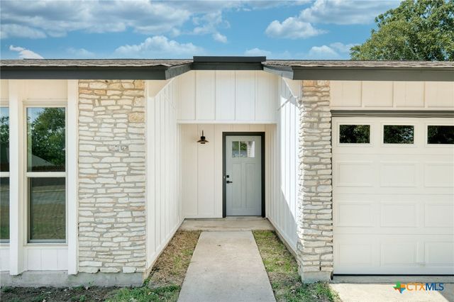1702 Wagon Gap Drive, Round Rock, TX 78681