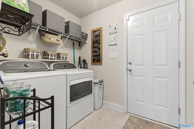 122 Coach Glen Drive, Owens Cross Roads, AL 35763