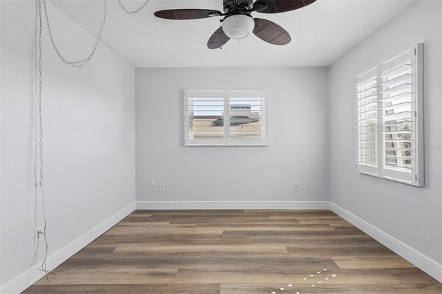 275 CAPRI CIRCLE N 105, Treasure Island, FL 33706