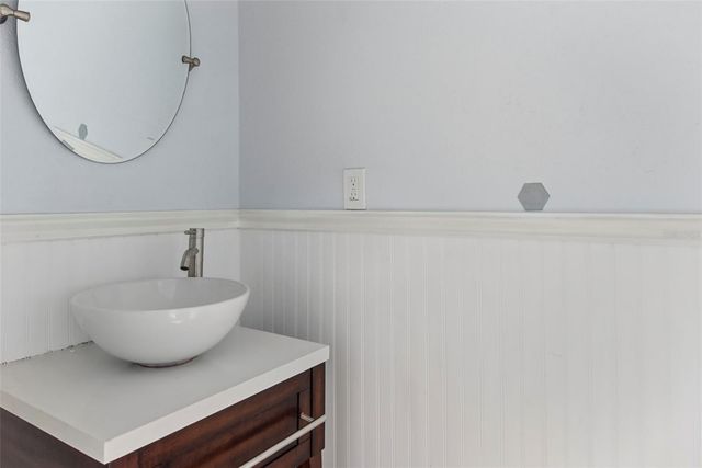 275 CAPRI CIRCLE N 105, Treasure Island, FL 33706