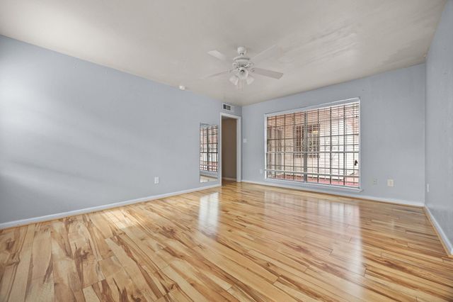 6443 Lawndale Street, Houston, TX 77023