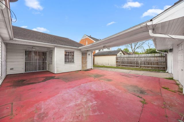 6443 Lawndale Street, Houston, TX 77023