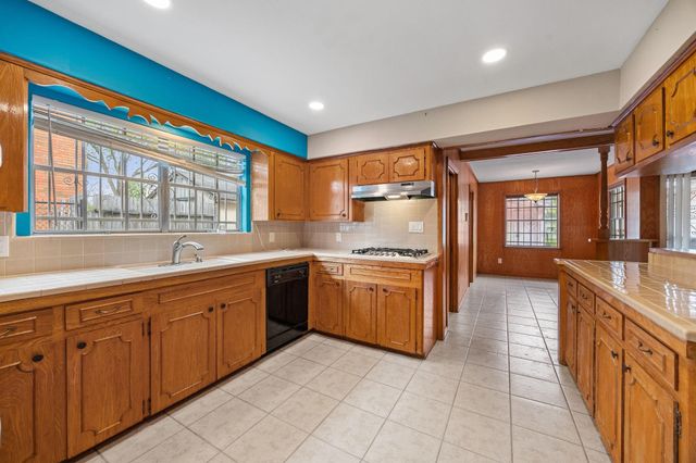 6443 Lawndale Street, Houston, TX 77023