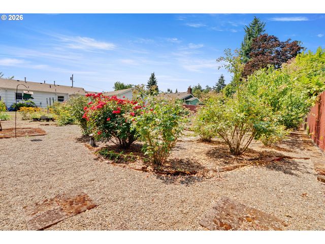 12325 Ne OREGON St, Portland, OR 97230