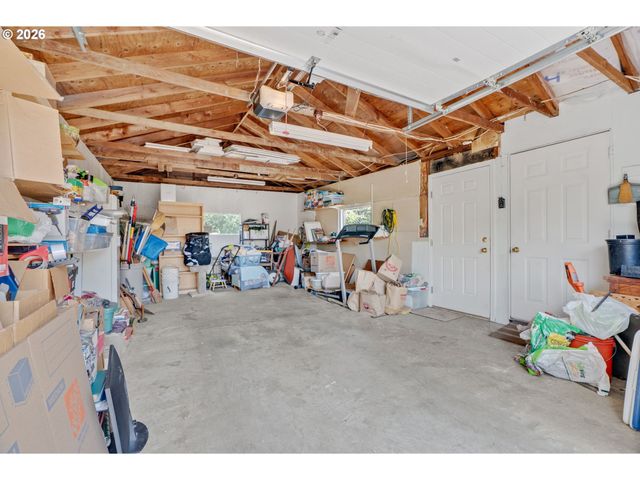 12325 Ne OREGON St, Portland, OR 97230