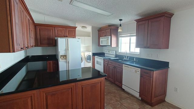 8204 South Street, Boca Raton, FL 33433