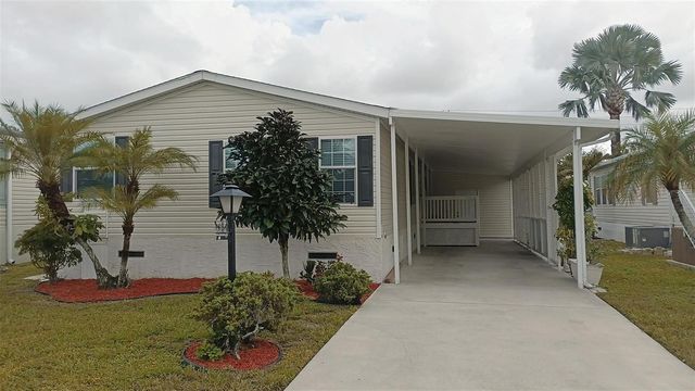 8204 South Street, Boca Raton, FL 33433