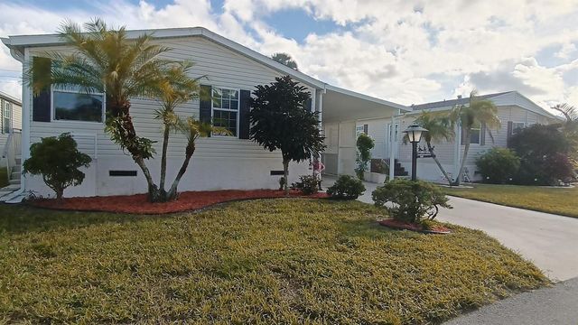 8204 South Street, Boca Raton, FL 33433