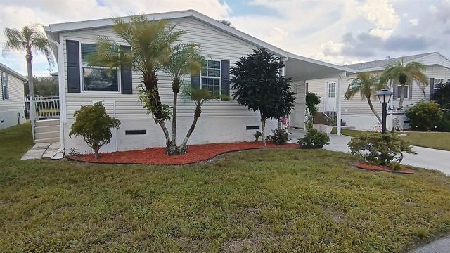 8204 South Street, Boca Raton, FL 33433
