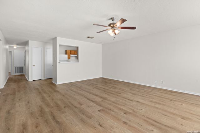 9575 CELINE DR, San Antonio, TX 78250