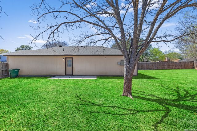 9575 CELINE DR, San Antonio, TX 78250