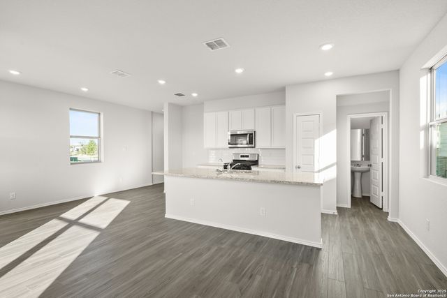 4951 Blue Ranch, San Antonio, TX 78222