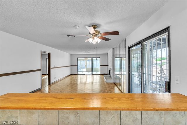 2457 Swan Lane, Las Vegas, NV 89121