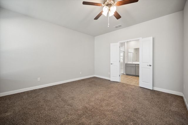 1021 Croxley Way, Fort Worth, TX 76052