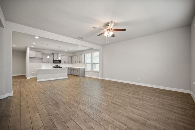 1021 Croxley Way, Fort Worth, TX 76052