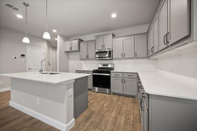 1021 Croxley Way, Fort Worth, TX 76052