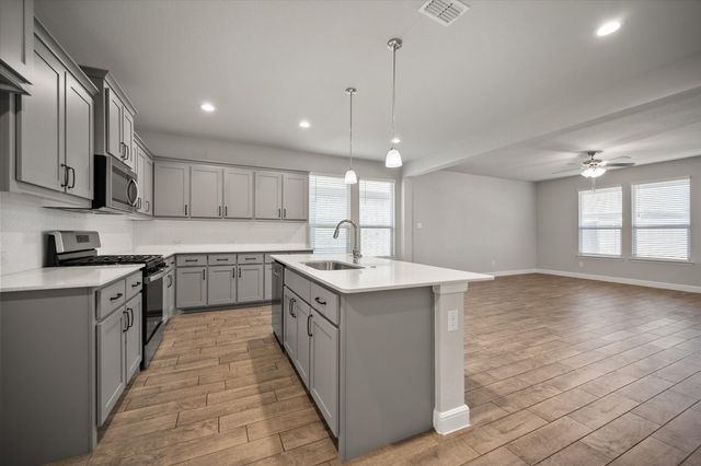 1021 Croxley Way, Fort Worth, TX 76052