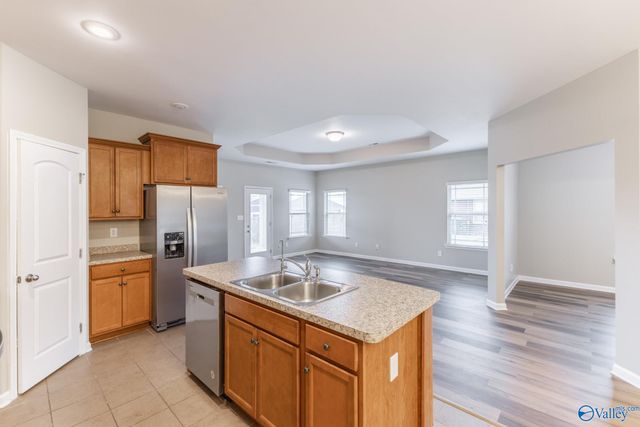 13767 Glendorch Lane, Athens, AL 35613