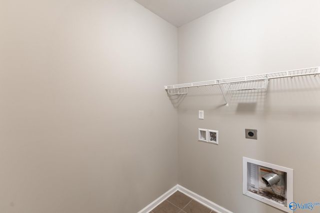 13767 Glendorch Lane, Athens, AL 35613