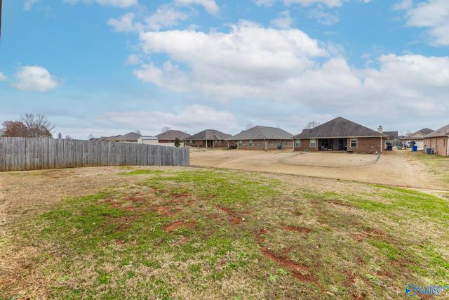 13767 Glendorch Lane, Athens, AL 35613