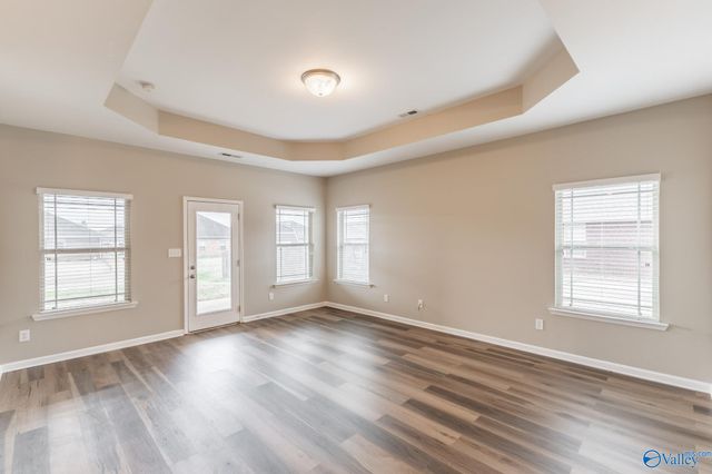 13767 Glendorch Lane, Athens, AL 35613