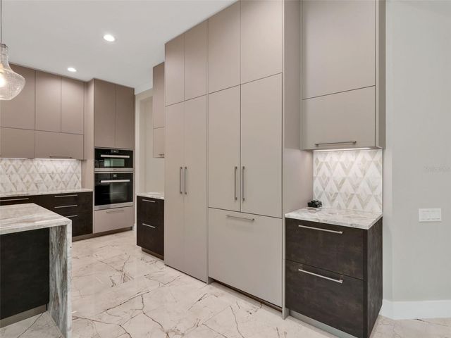 28976 SMUGGLERS LANE, Punta Gorda, FL 33982